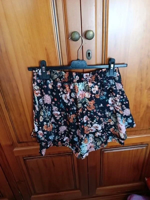 Floral Fluid Trouser Skirt Stradivarius - Size S – photo 3